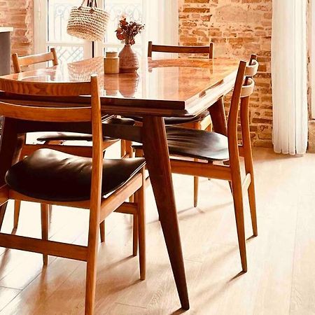 Très bel Appartement de 60m2 en centre ville Lavaur  Extérieur photo